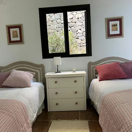 Casa Julian- Con Vistas Al Teide Y Al Mar, Ideal Familias Y Grupos